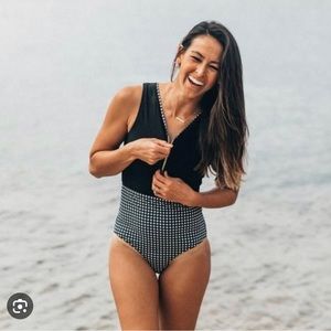 Albion one piece bombshell gingham black swimsuit size medium
